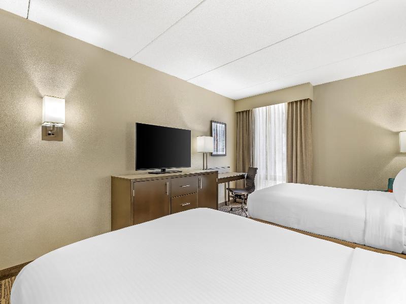 Best Western Holiday Lodge image