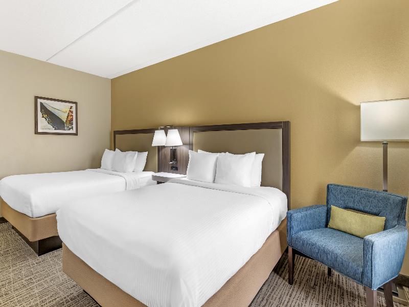 Best Western Holiday Lodge image