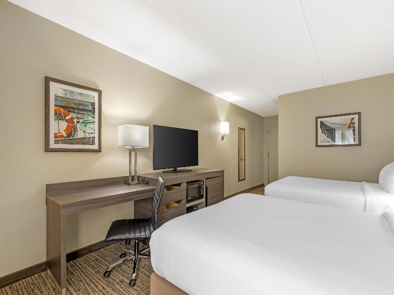 Best Western Holiday Lodge image