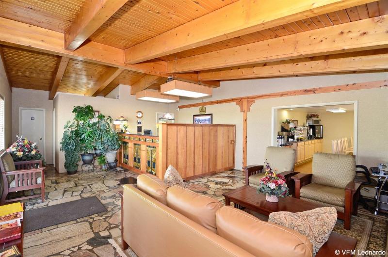 Americas Best Value Inn Iola image