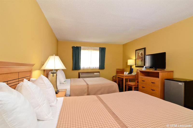 Americas Best Value Inn Iola image