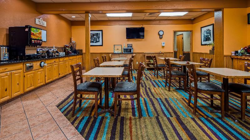 Rodeway Inn McPherson image