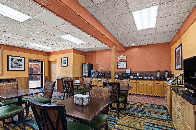 Rodeway Inn McPherson image