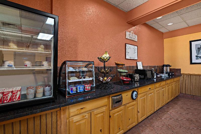Rodeway Inn McPherson image