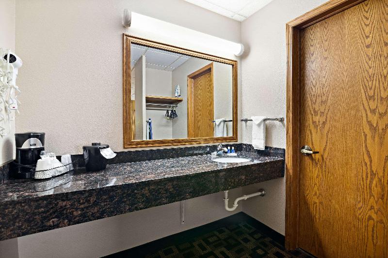 Rodeway Inn McPherson image