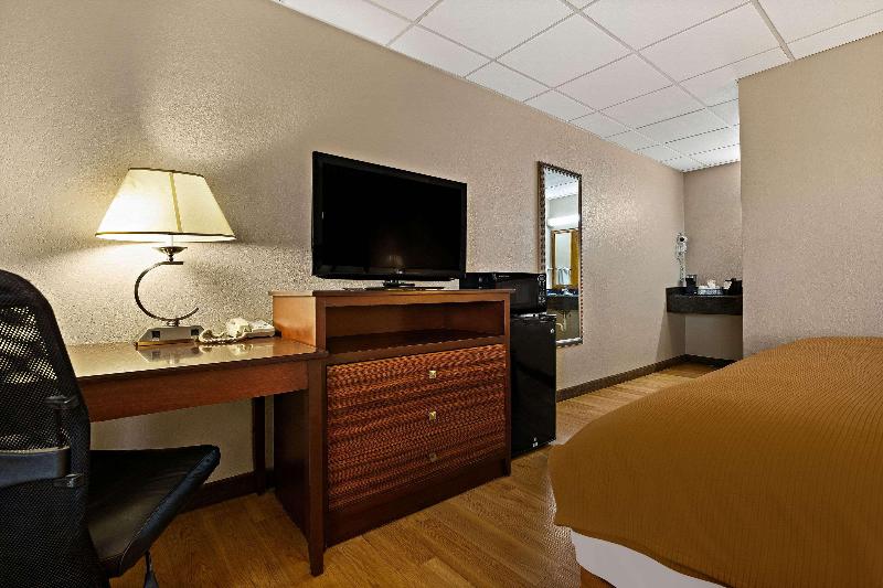 Rodeway Inn McPherson image