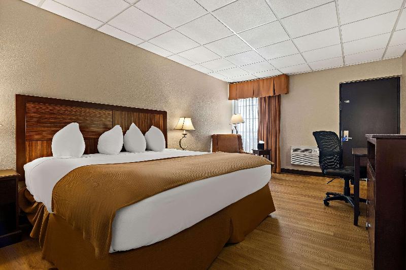 Rodeway Inn McPherson image