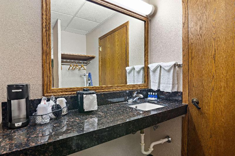 Rodeway Inn McPherson image