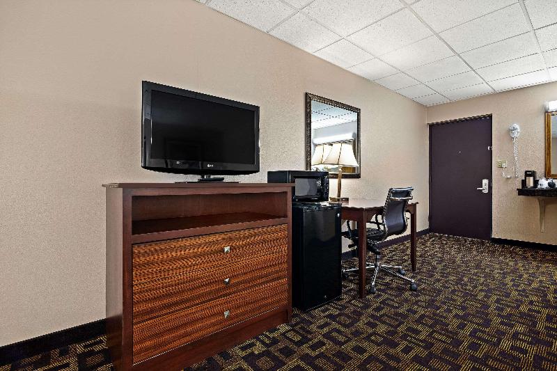 Rodeway Inn McPherson image