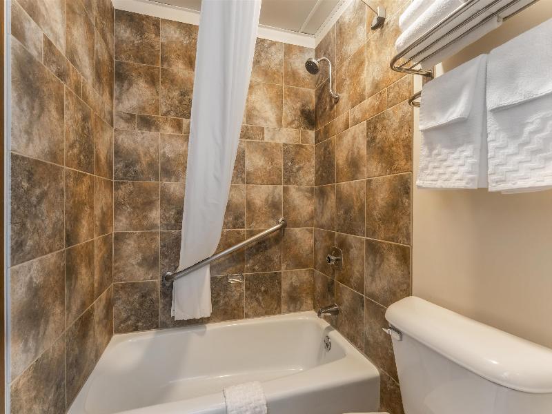 Best Western Angus Inn image