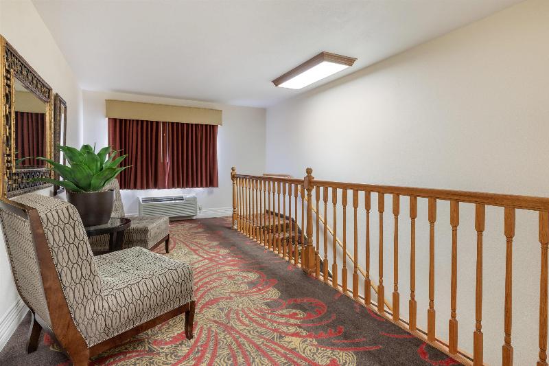 Best Western Parsons Inn image