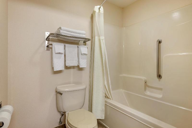 Best Western Parsons Inn image