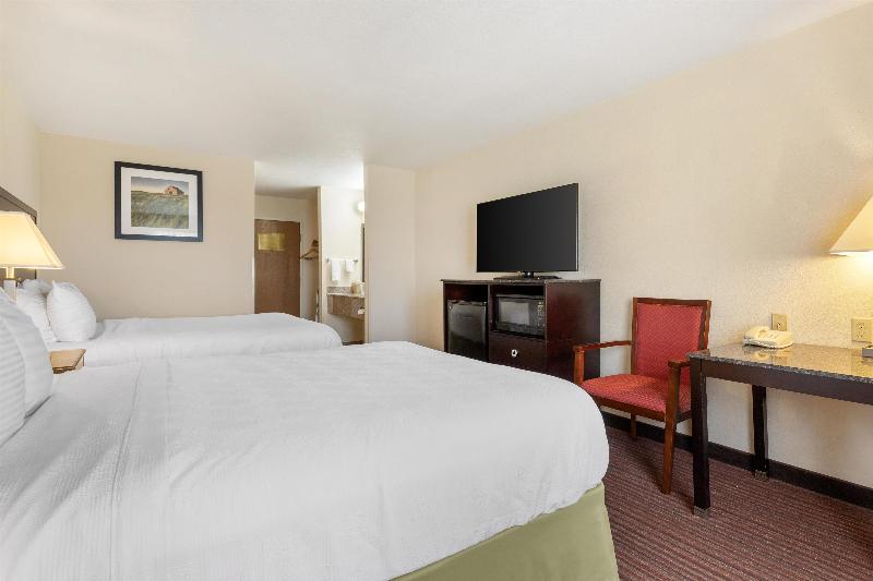 Best Western Parsons Inn image