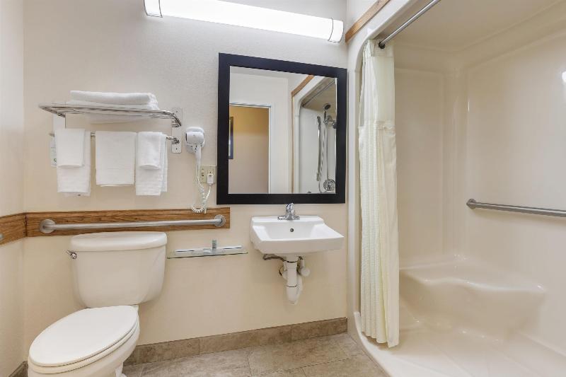 Best Western Parsons Inn image