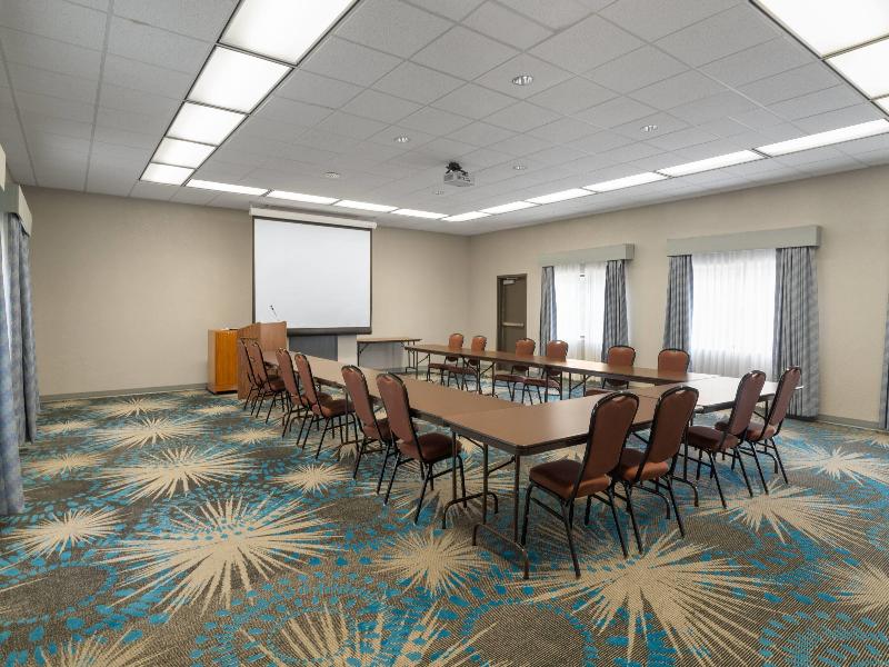 Days Inn By Wyndham Coffeyville image