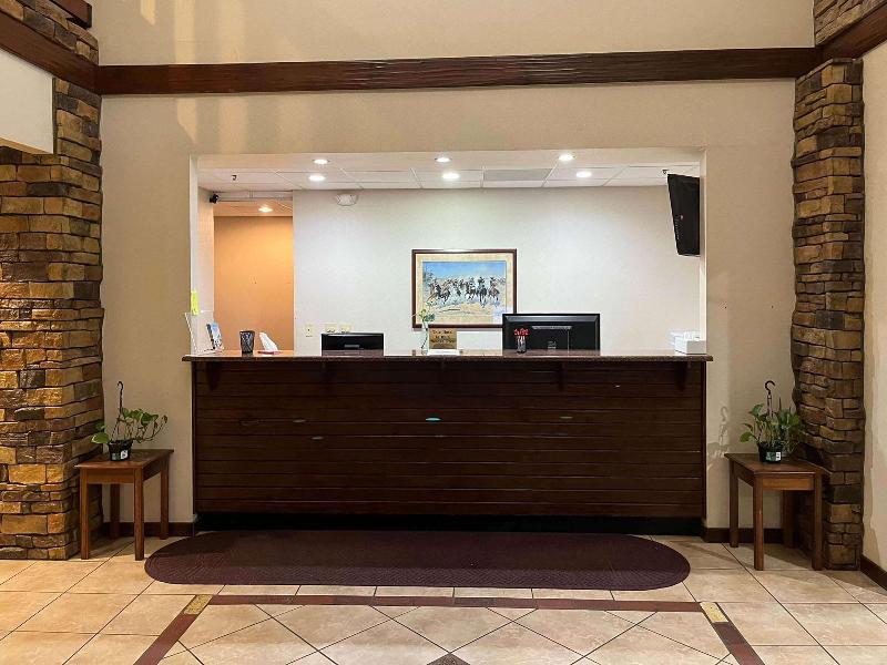 Days Inn By Wyndham Coffeyville image