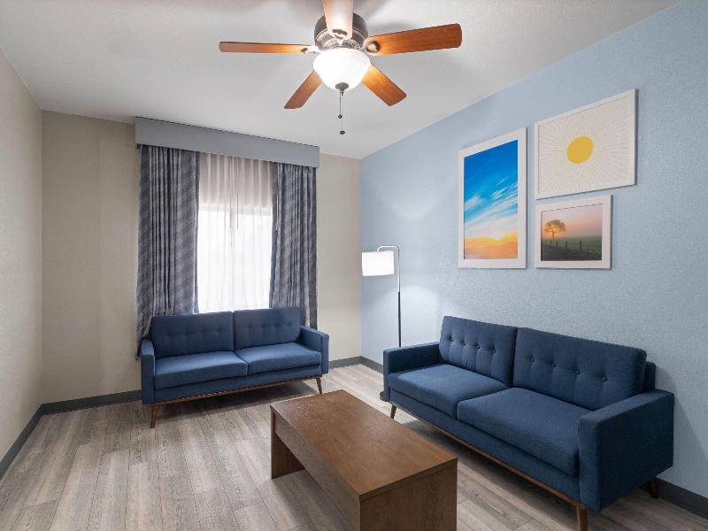 Days Inn By Wyndham Coffeyville image