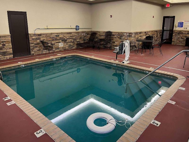 Days Inn By Wyndham Coffeyville image