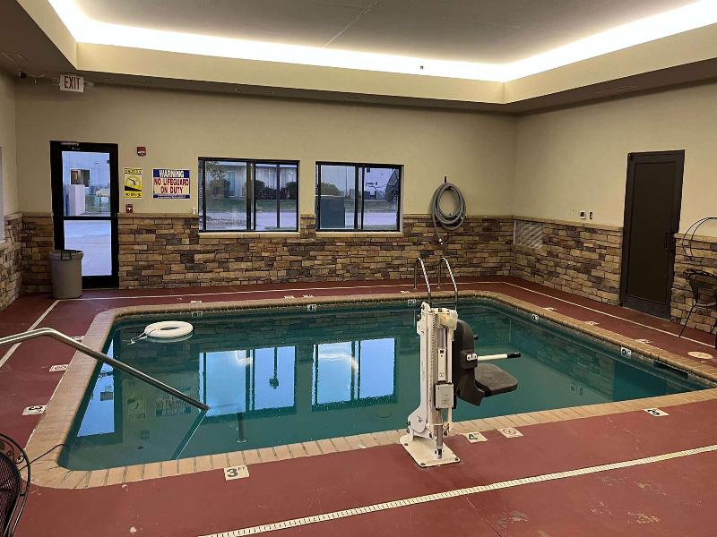 Days Inn By Wyndham Coffeyville image