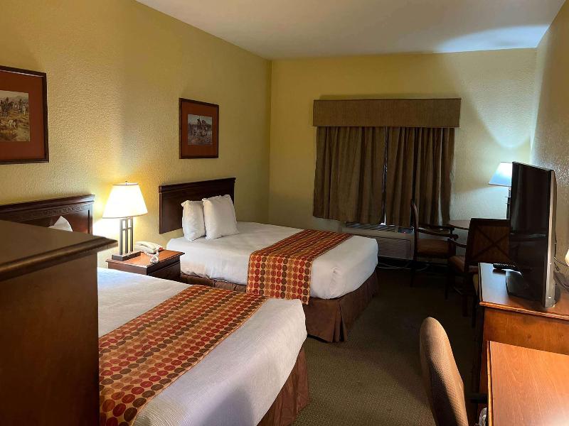 Days Inn By Wyndham Coffeyville image