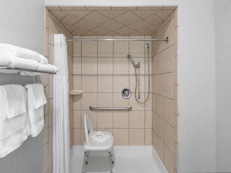 Days Inn By Wyndham Coffeyville image