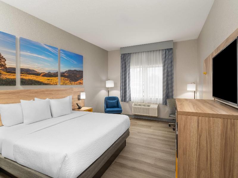 Days Inn By Wyndham Coffeyville image