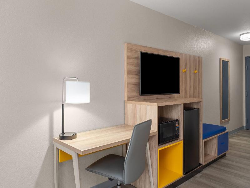 Days Inn By Wyndham Coffeyville image