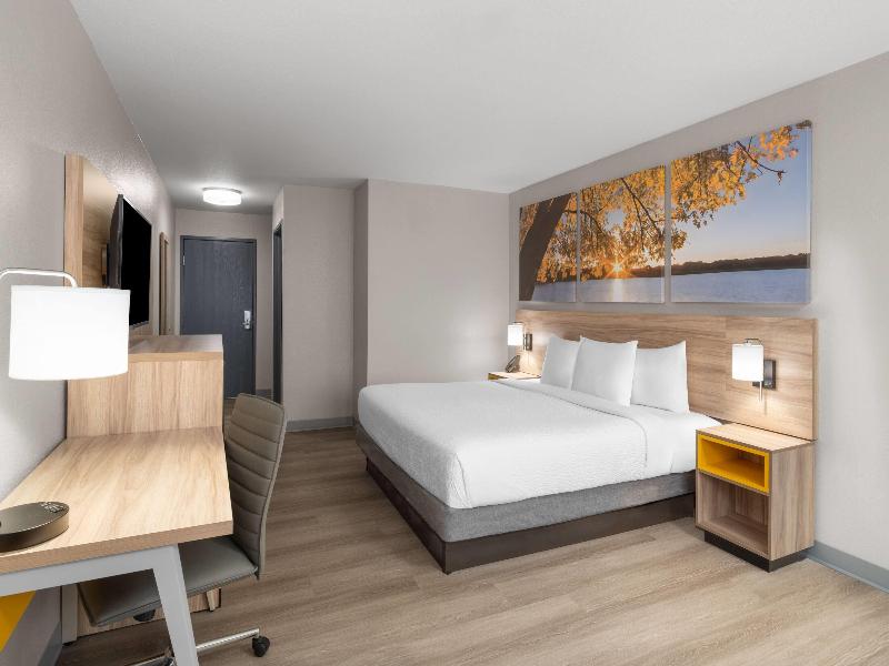 Days Inn By Wyndham Coffeyville image