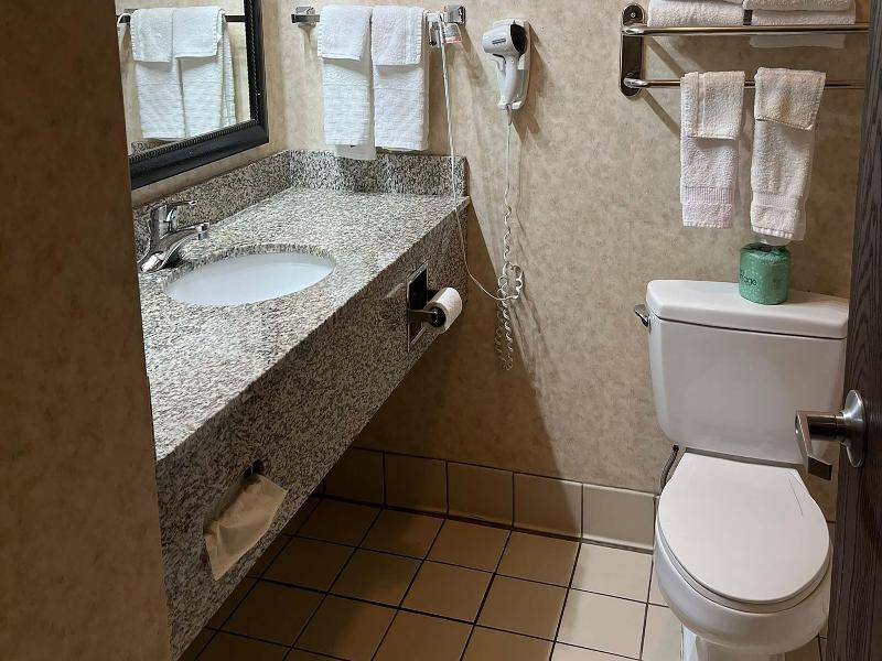 Days Inn By Wyndham Coffeyville image
