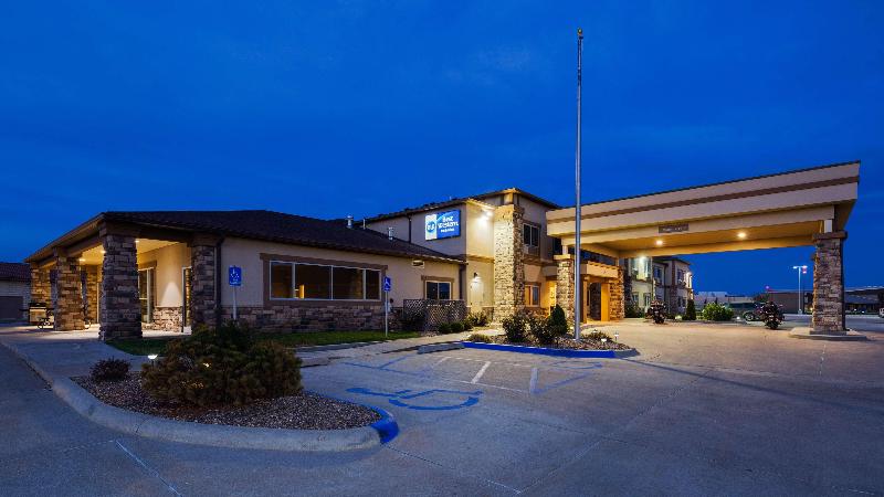 Best Western El-Quartelejo Inn & Suites image