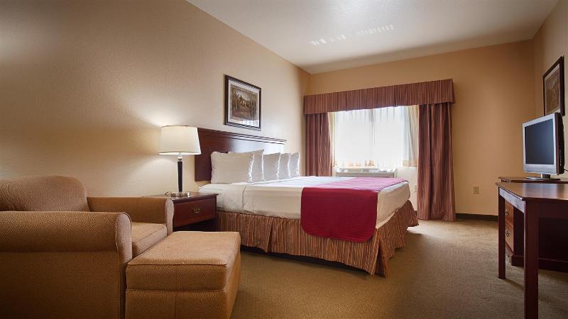 Best Western El-Quartelejo Inn & Suites image