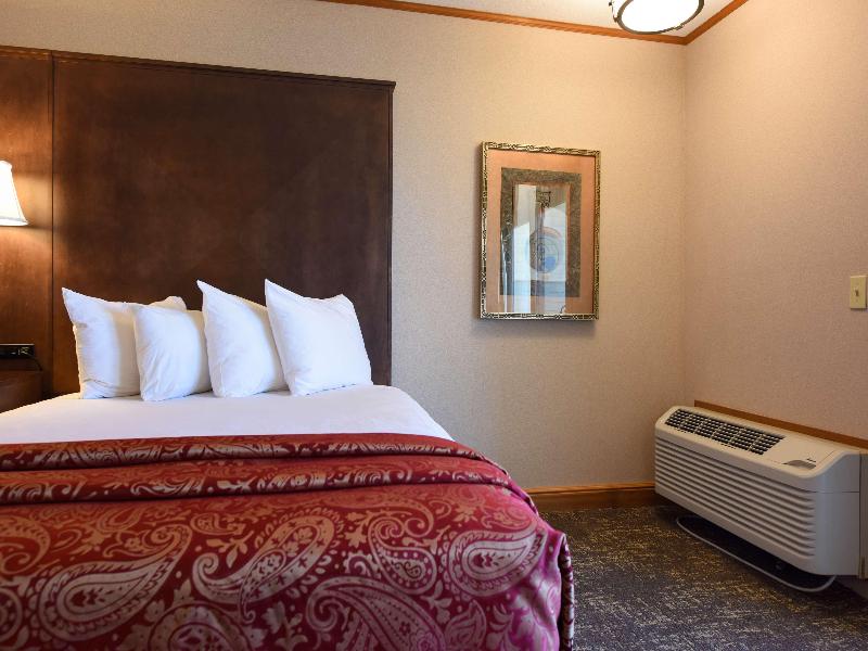 Best Western Plus Dockside Waterfront Inn image