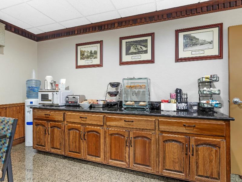 Best Western Big Spring Lodge image