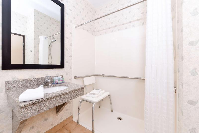 Best Western Big Spring Lodge image
