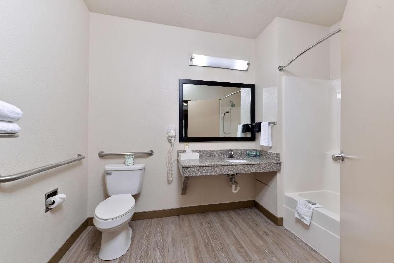Best Western Big Spring Lodge image