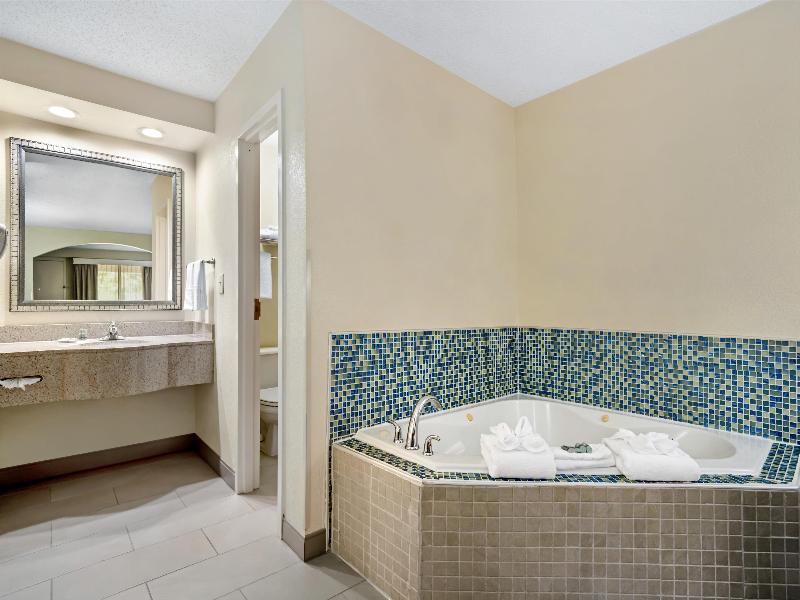 Best Western Inn & Suites - Monroe image
