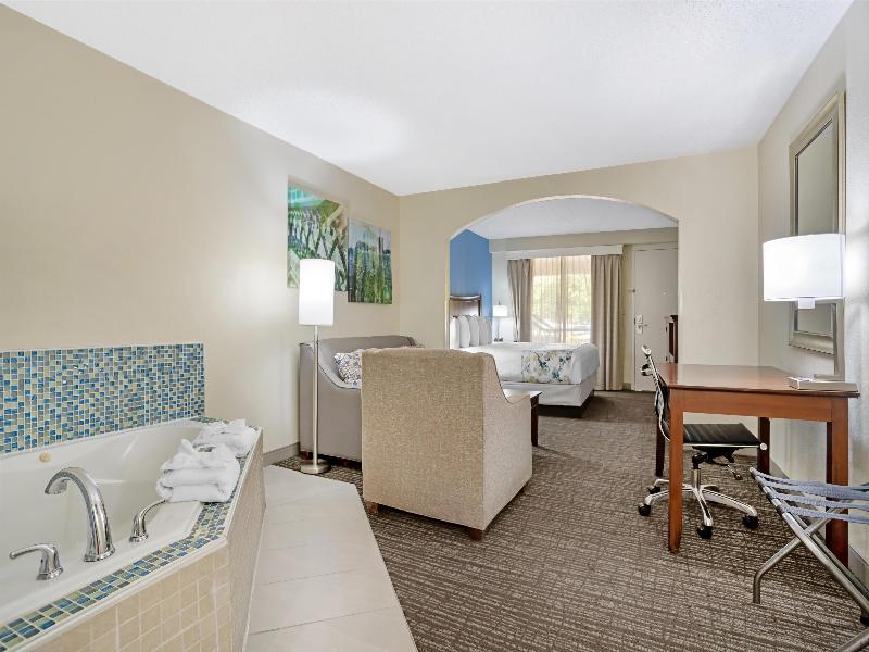 Best Western Inn & Suites - Monroe image