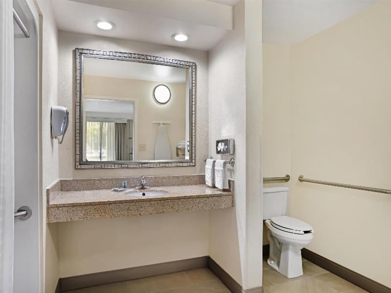 Best Western Inn & Suites - Monroe image