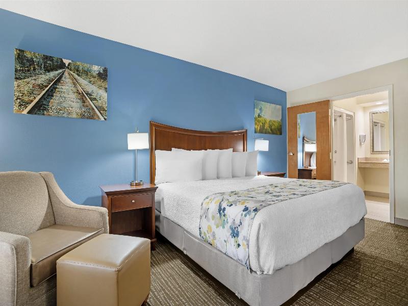 Best Western Inn & Suites - Monroe image