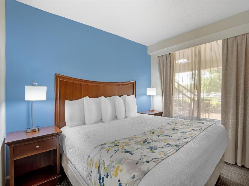 Best Western Inn & Suites - Monroe image