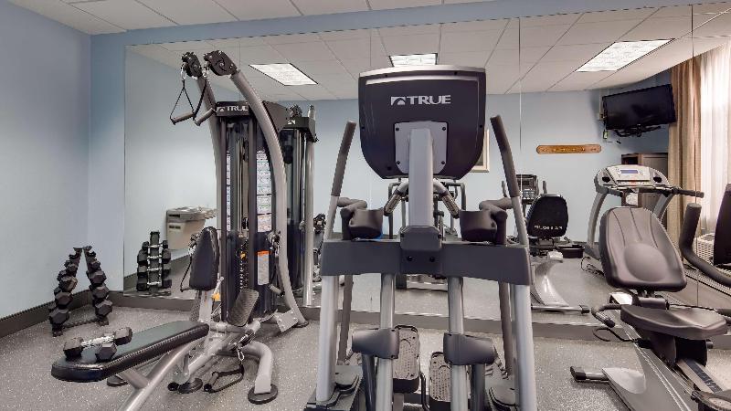 Best Western Plus River Escape Inn & Suites image