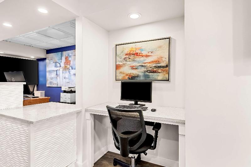 Surestay Plus By Bw Southern Pines Pinehurst image