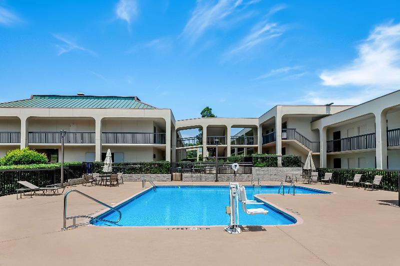 Surestay Plus By Bw Southern Pines Pinehurst image
