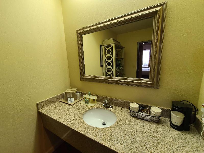 Best Western Hickory image