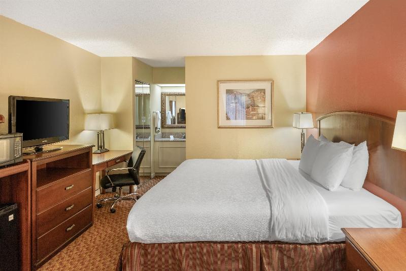 Best Western Hickory image