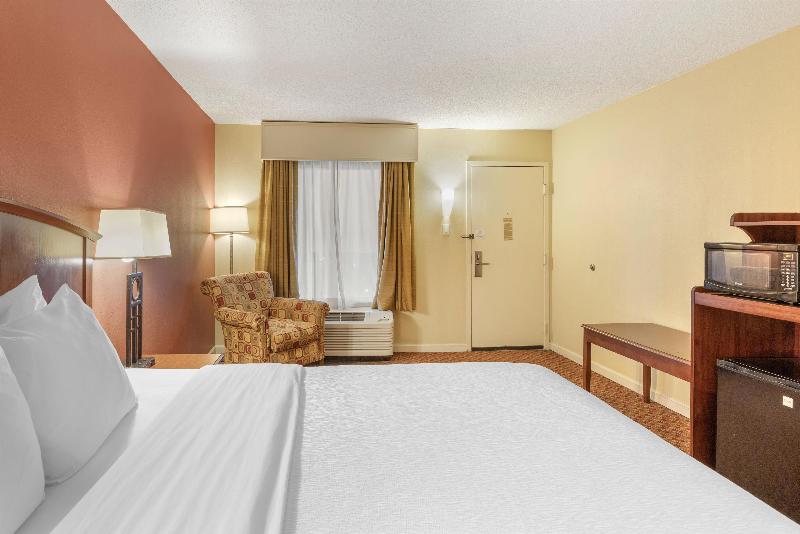Best Western Hickory image