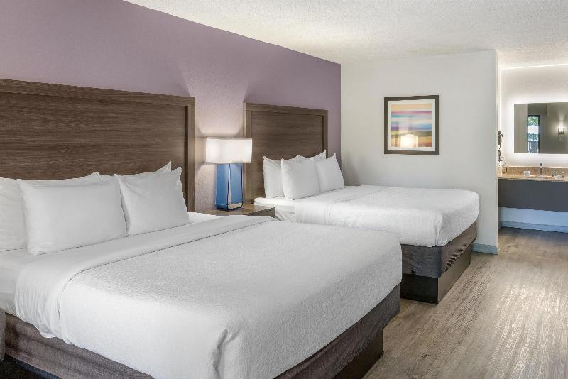 Best Western Hickory image