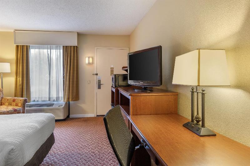 Best Western Hickory image