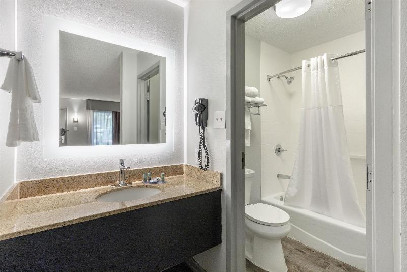 Best Western Hickory image