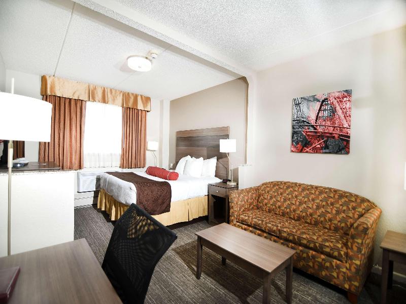 Best Western Plus Sandusky Hotel & Suites image